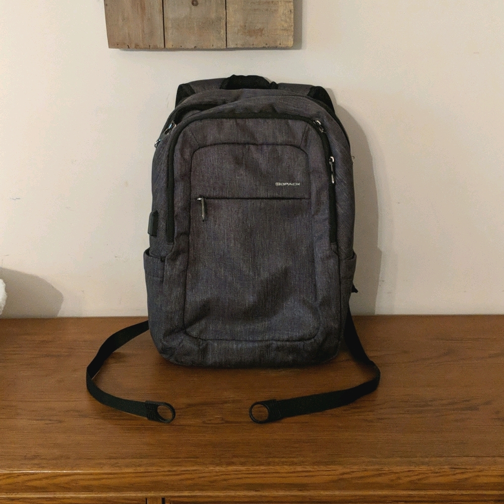 Gray Heather Backpack with charger port